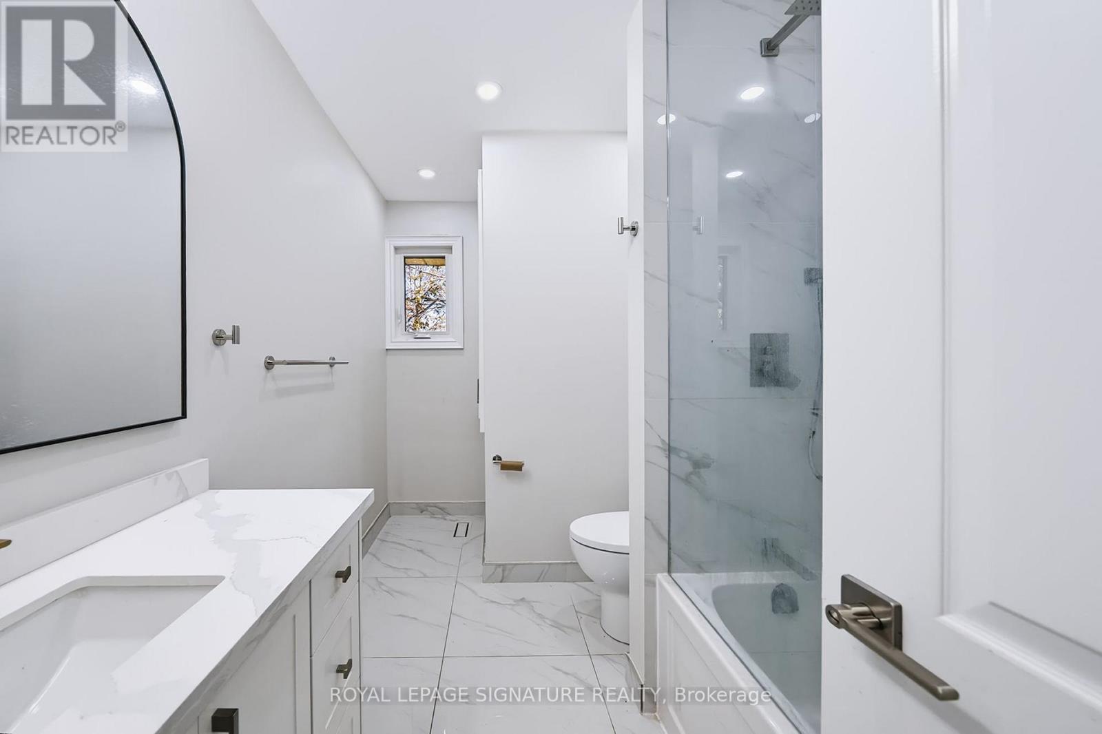 120 & 122 Earlton Road, Toronto, Ontario  M1T 2R6 - Photo 8 - E14095998