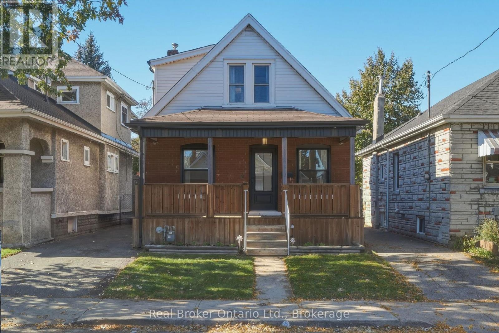 23 Barons Avenue N, Hamilton, Ontario  L8H 5A3 - Photo 1 - X14105542