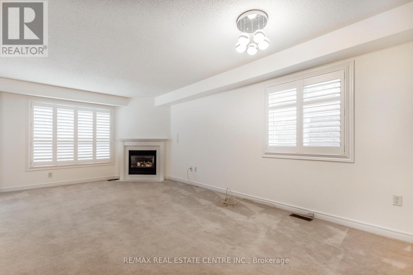 29 - 130 Robert Street, Milton, Ontario  L9T 6E3 - Photo 4 - W14111848