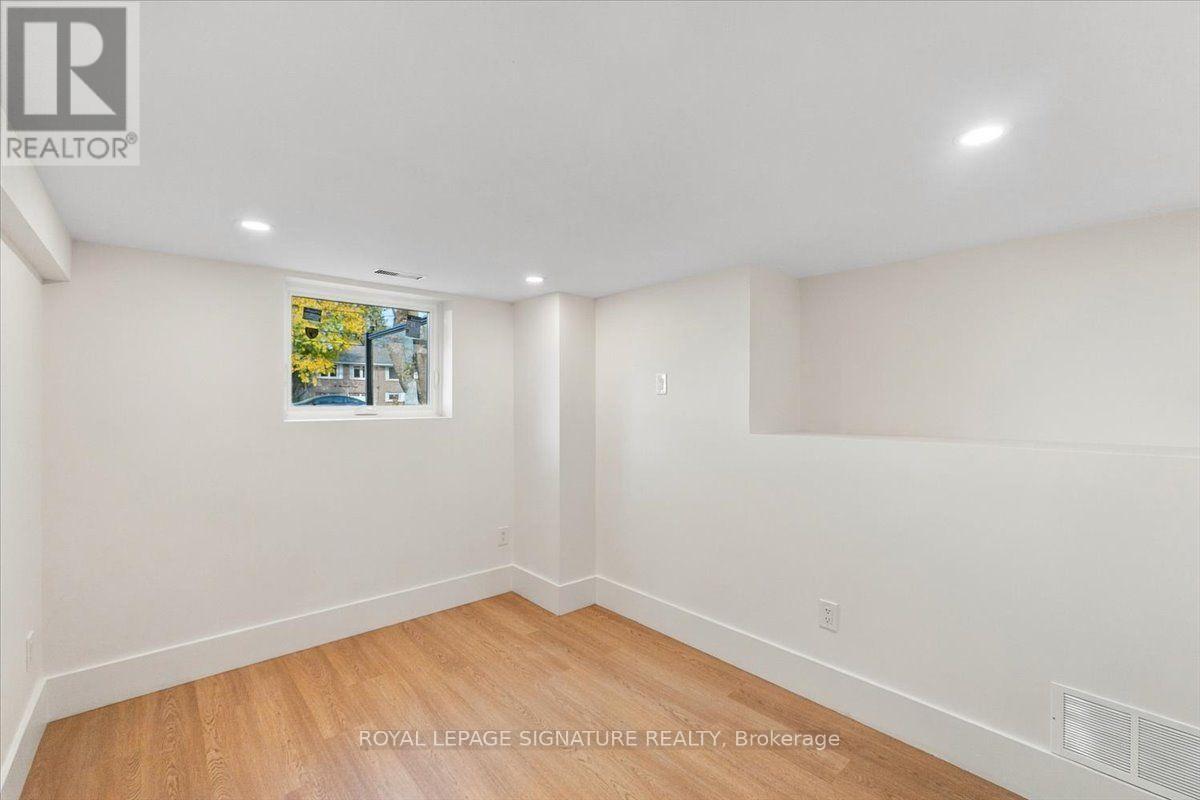 7 Parkside Drive, East Gwillimbury, Ontario  L9N 1G2 - Photo 17 - N14111774