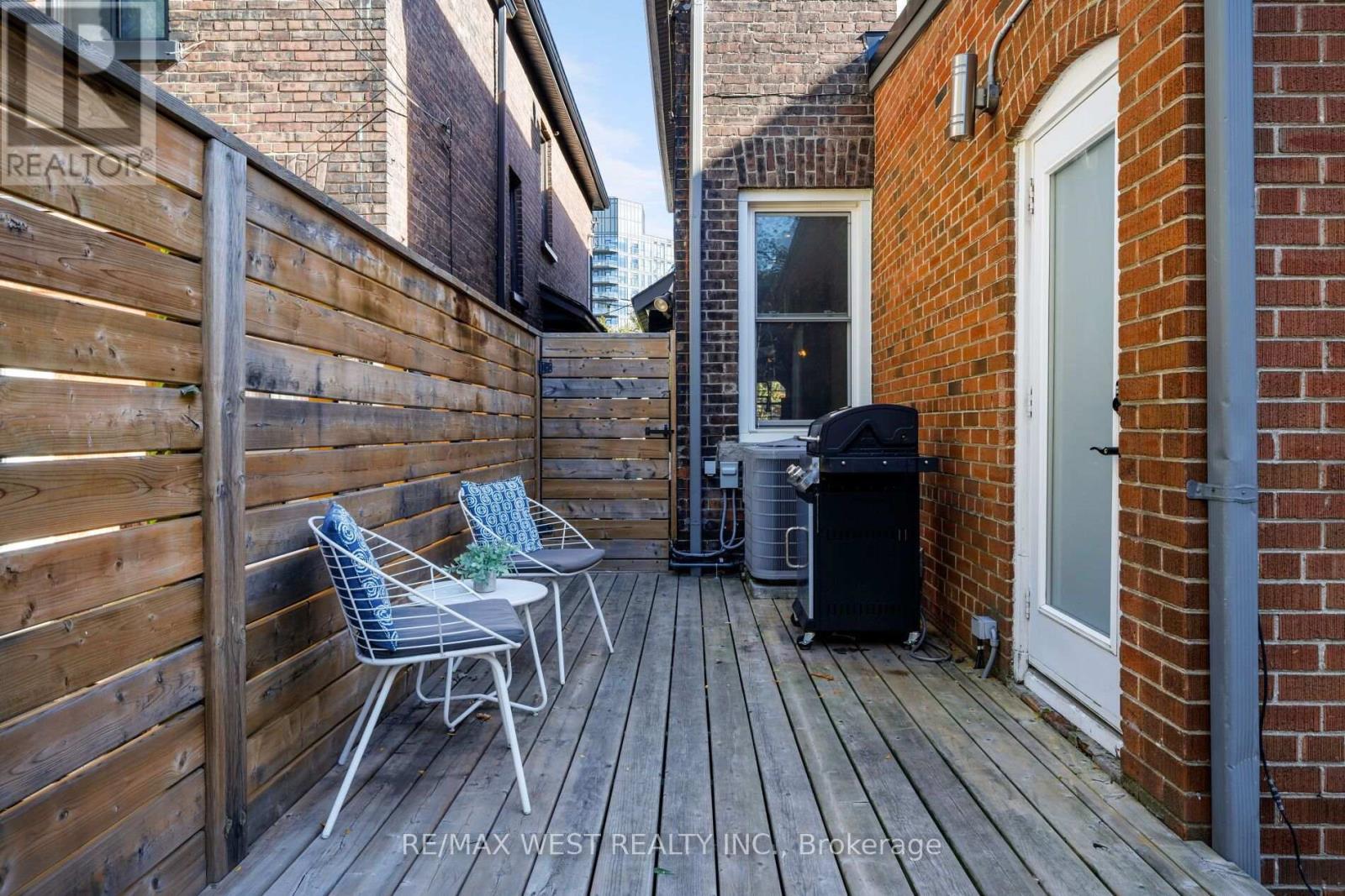 12 Strickland Avenue, Toronto, Ontario  M6K 2H8 - Photo 24 - W14111022