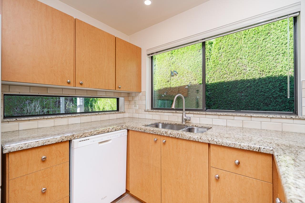 2 14217 18a Avenue, Surrey, British Columbia V4A 7N8 - Photo 24 - R3173940