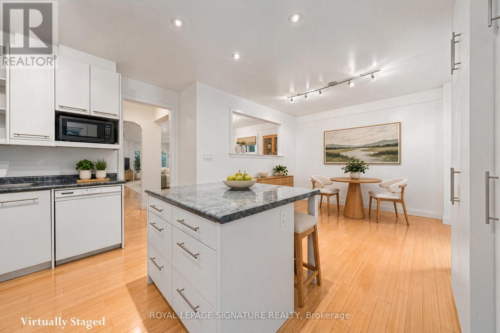 153 Banff Road, Toronto, Ontario  M4P 2P8 - Photo 8 - C13795700