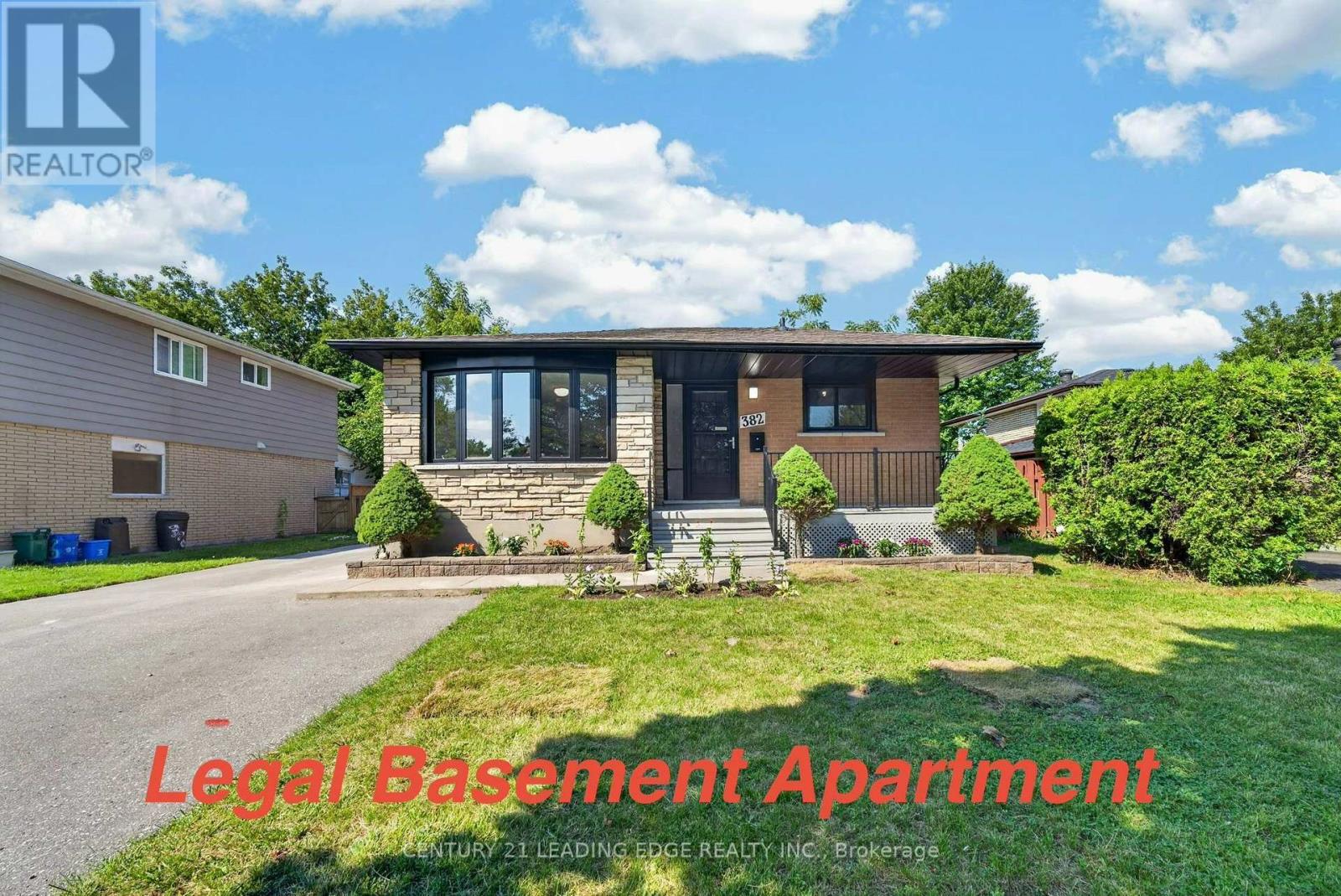 382 Fairlawn Street, Oshawa, Ontario  L1J 4R3 - Photo 1 - E13856140