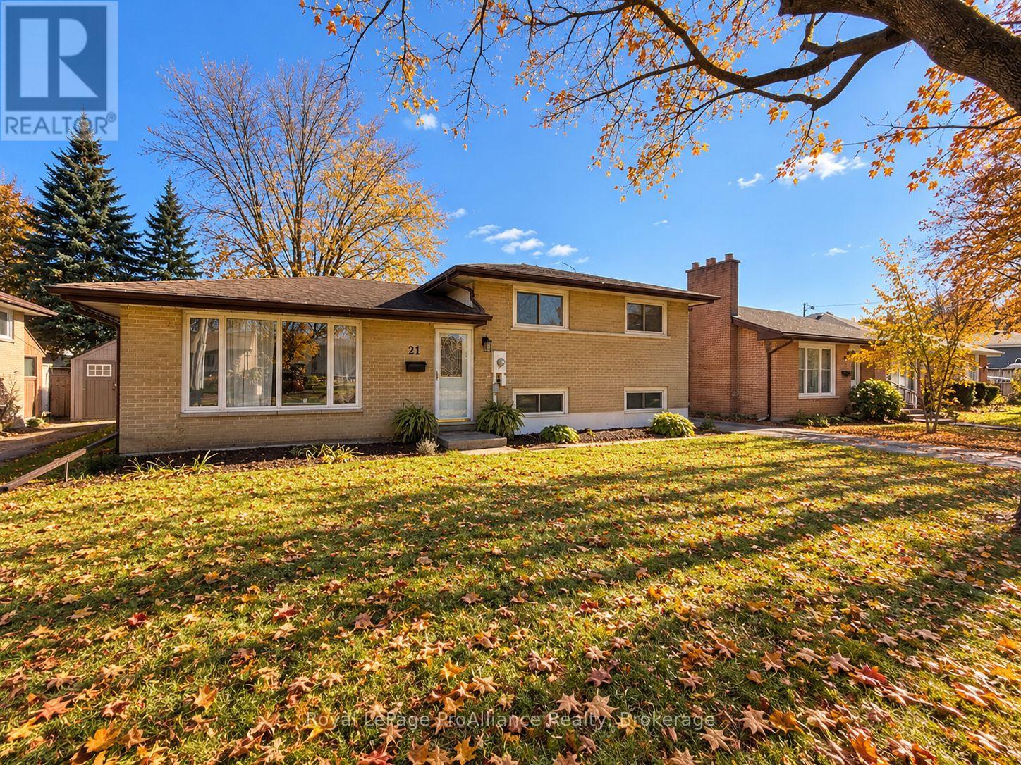 21 Lambert Drive, Belleville, Ontario  K8N 4K5 - Photo 2 - X14111944