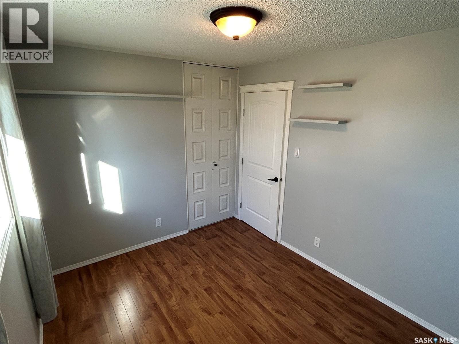 394 Standard Street, Pennant, Saskatchewan  S0N 1X0 - Photo 16 - SK051814