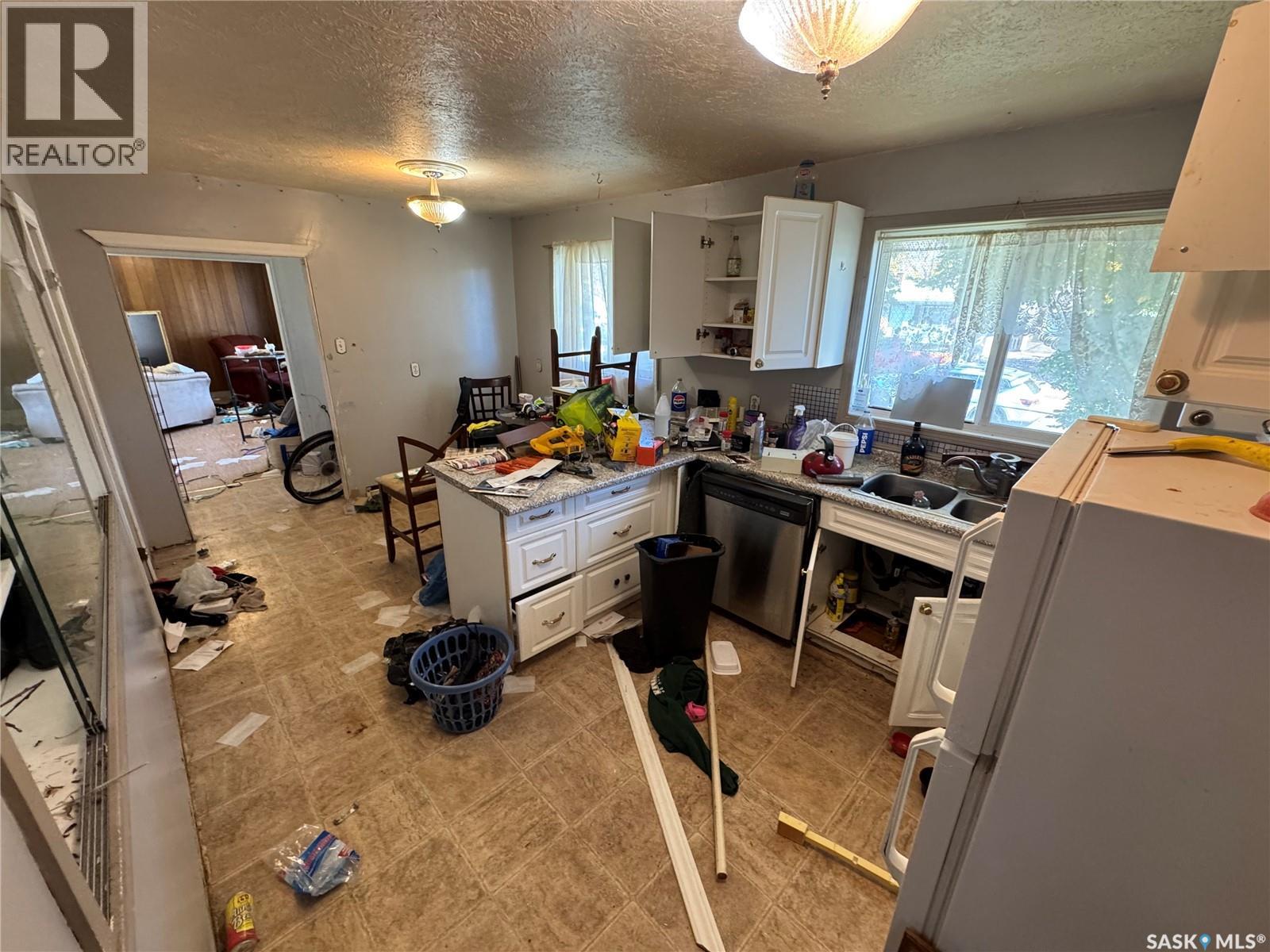 1458 Rothwell Street, Regina, Saskatchewan  S4N 2B3 - Photo 8 - SK051729
