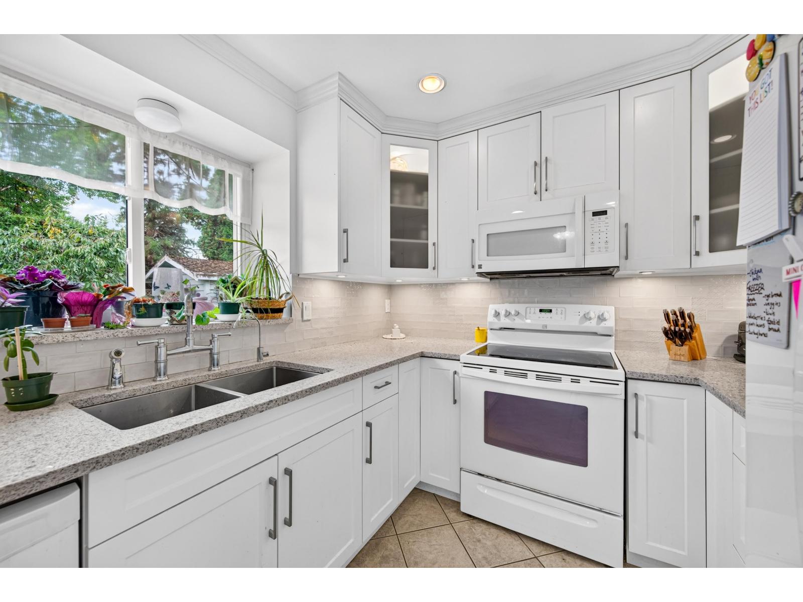 15276 95 Avenue, Surrey, British Columbia  V3R 9C6 - Photo 16 - R3175773