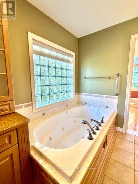 25 Falconridge Court, St. Thomas, Ontario  N5R 6J2 - Photo 10 - X14112104