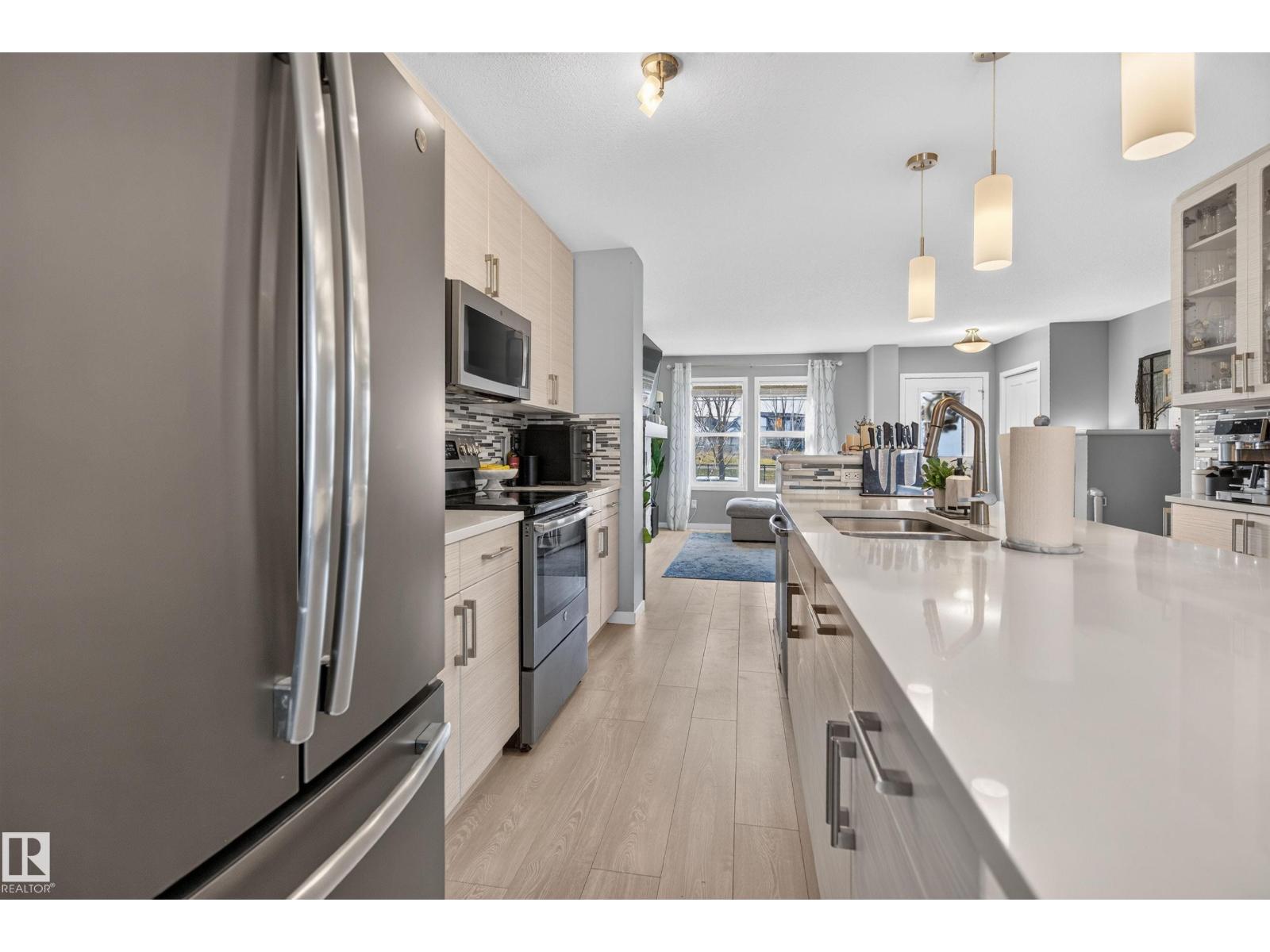 1047 Paisley Dr Sw, Edmonton, Alberta  T6W 4E1 - Photo 8 - E4514042