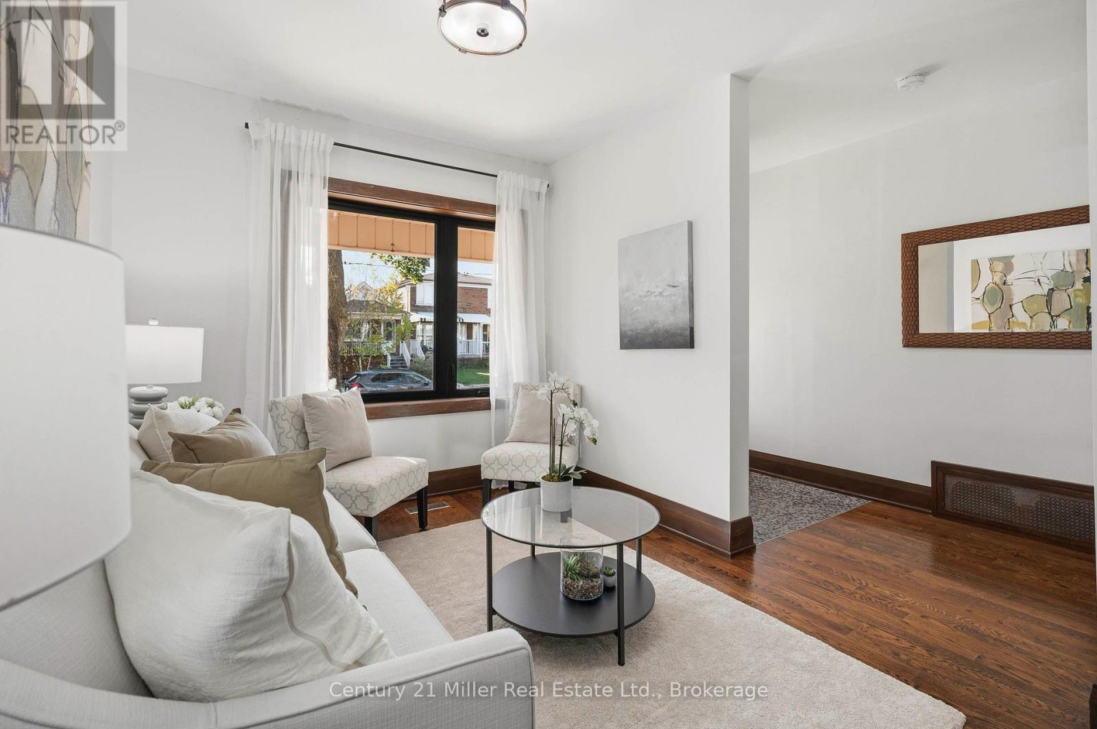 213 Boon Avenue, Toronto, Ontario  M6E 3Z7 - Photo 6 - W14100782