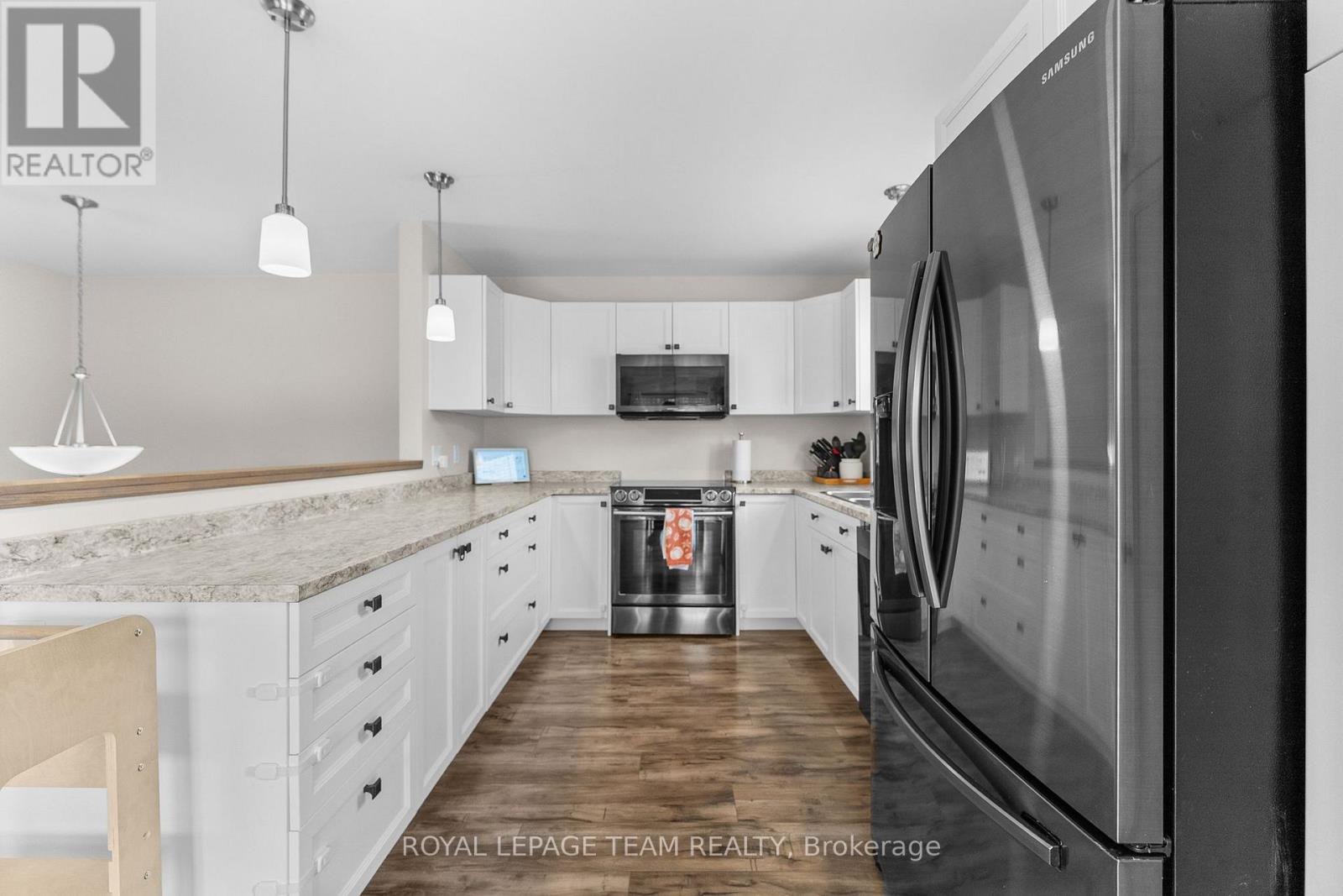 9 Terrance Drive, Petawawa, Ontario  K8H 0G3 - Photo 11 - X14111930