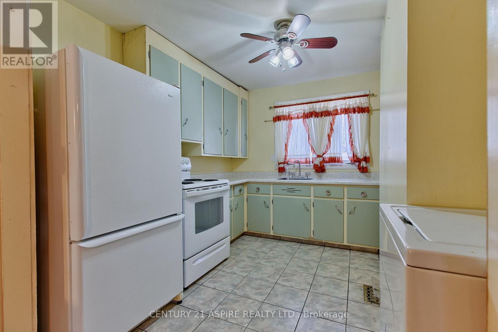 503 Moffat Street, Pembroke, Ontario  K8A 3Y2 - Photo 9 - X14112022