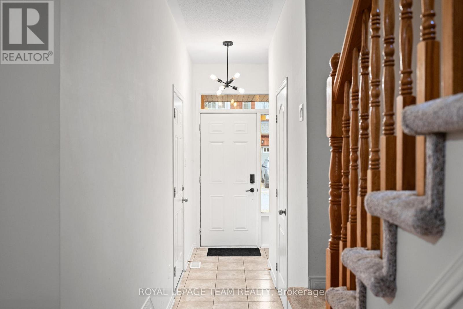 407 Meilleur Private, Ottawa, Ontario  K1L 0A3 - Photo 4 - X14111880