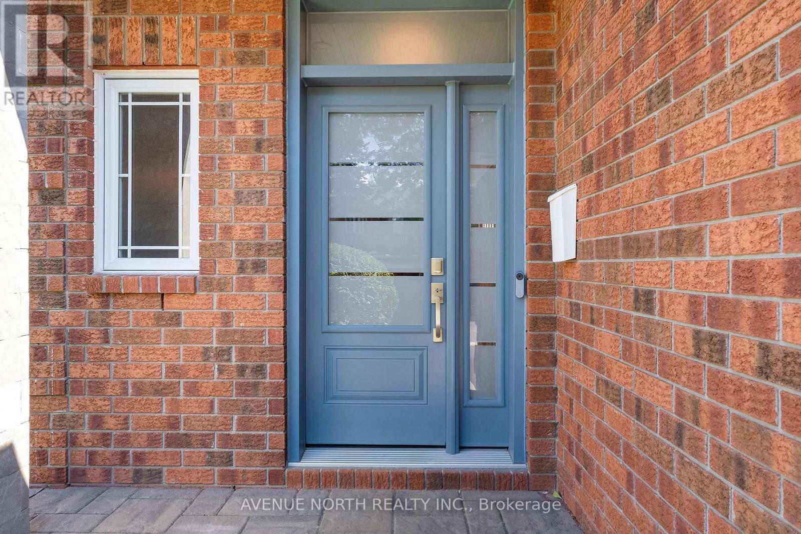 541 Wild Shore Crescent, Ottawa, Ontario  K1V 1S9 - Photo 3 - X14112000