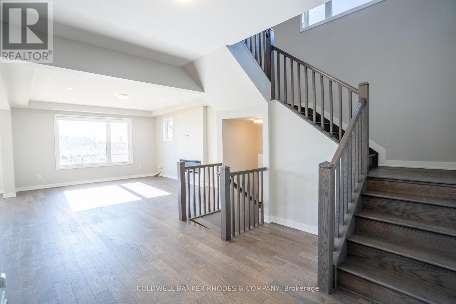 673 Fenwick Way, Ottawa, Ontario  K2J 7E6 - Photo 6 - X14112062