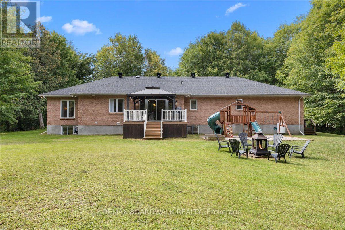 1424 Sherruby Way, Ottawa, Ontario  K2W 1B1 - Photo 39 - X14112066