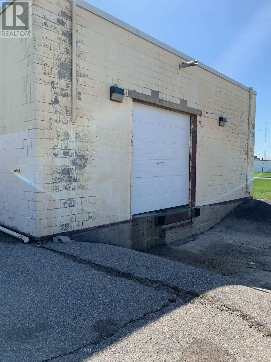 Unit Q, 120 Turnbull Court, Cambridge, Ontario  N1T 1H9 - Photo 6 - X14111890
