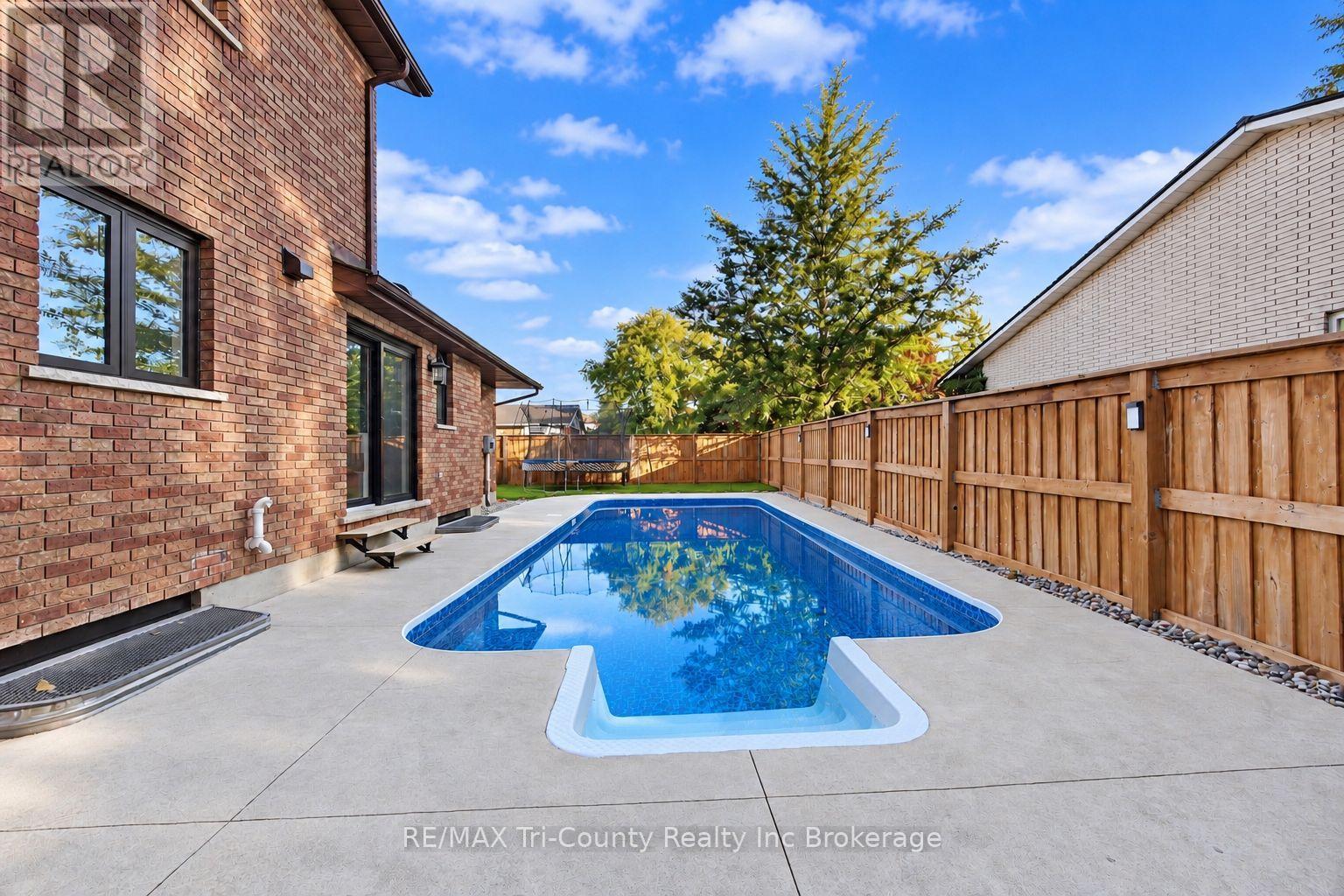 75 Parkwood Drive, Tillsonburg, Ontario  N4G 5A6 - Photo 33 - X14111970
