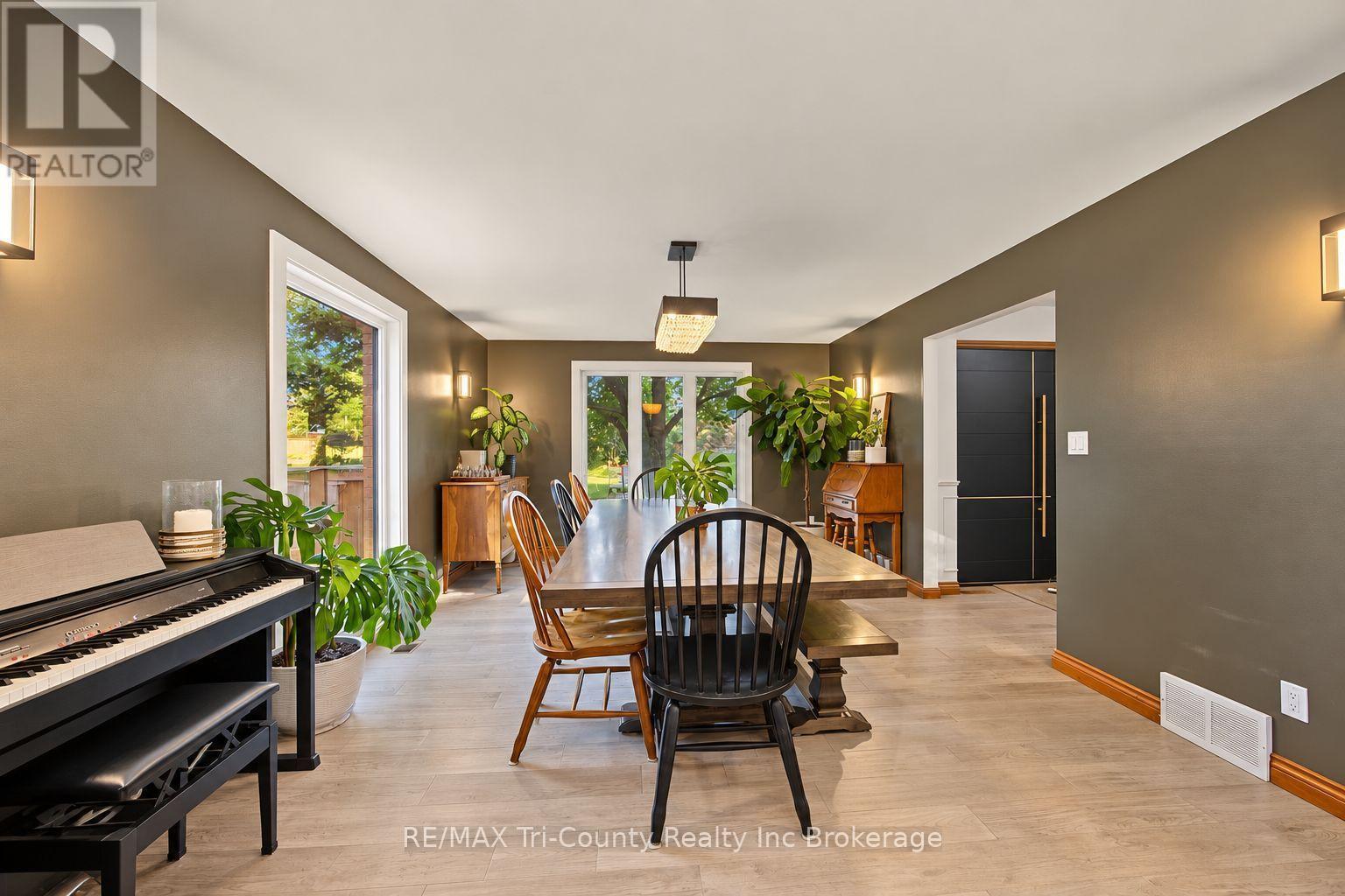 75 Parkwood Drive, Tillsonburg, Ontario  N4G 5A6 - Photo 7 - X14111970
