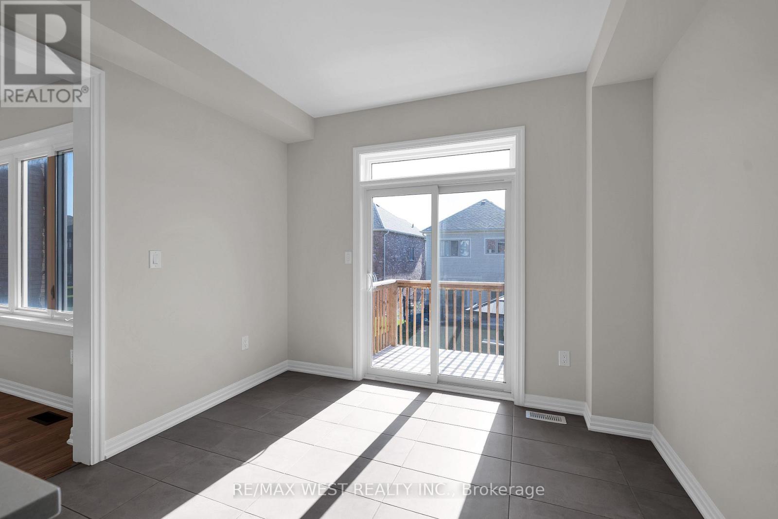 51 Northrop Avenue, Clarington, Ontario  L1B 0W6 - Photo 4 - E14100266