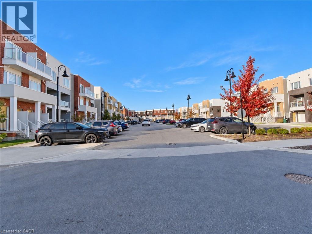 96 Progress Crescent, Kitchener, Ontario  N2R 0R7 - Photo 4 - 40873322