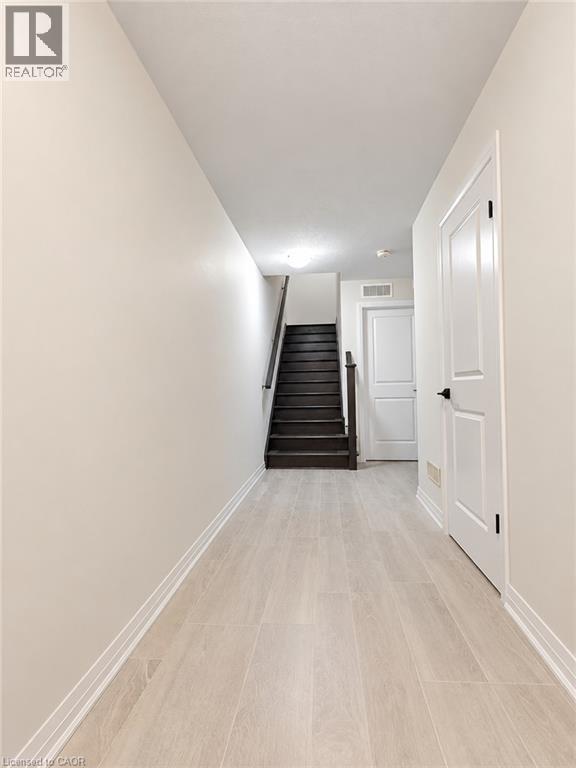 96 Progress Crescent, Kitchener, Ontario  N2R 0R7 - Photo 6 - 40873322
