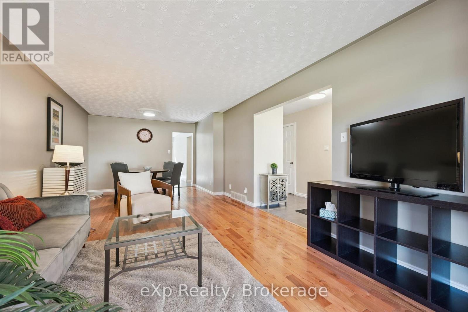 81 Sabrina Crescent, Kitchener, Ontario  N2P 1Y7 - Photo 10 - X14112108