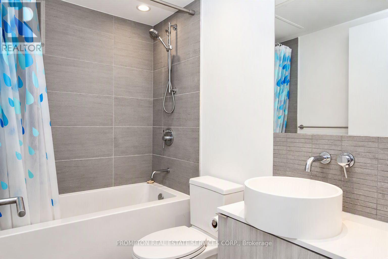 627 - 161 Roehampton Avenue, Toronto, Ontario  M4P 0C8 - Photo 5 - C14111896