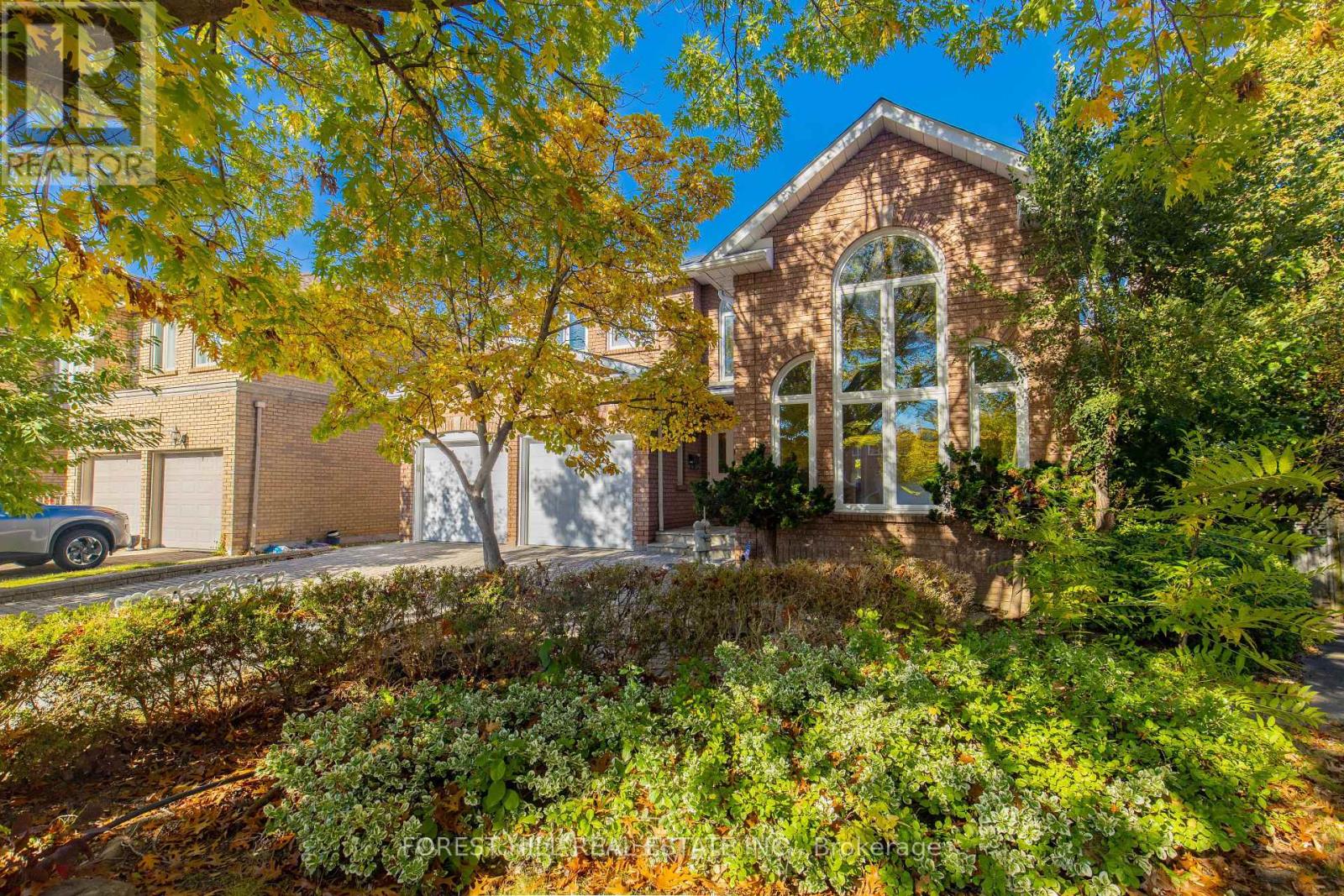 22 Jardin Hill Court, Toronto, Ontario  M2H 3R8 - Photo 2 - C14111956