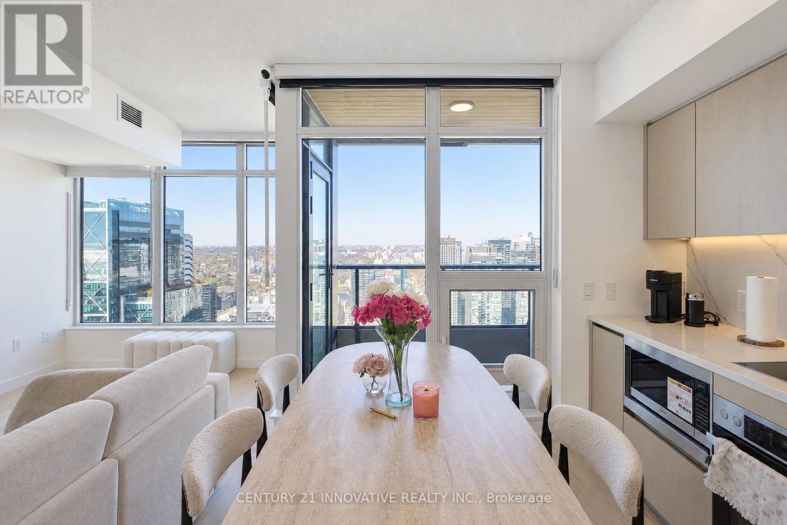 5702 - 1 Concord Cityplace Way, Toronto, Ontario  M5V 0X3 - Photo 13 - C14112038