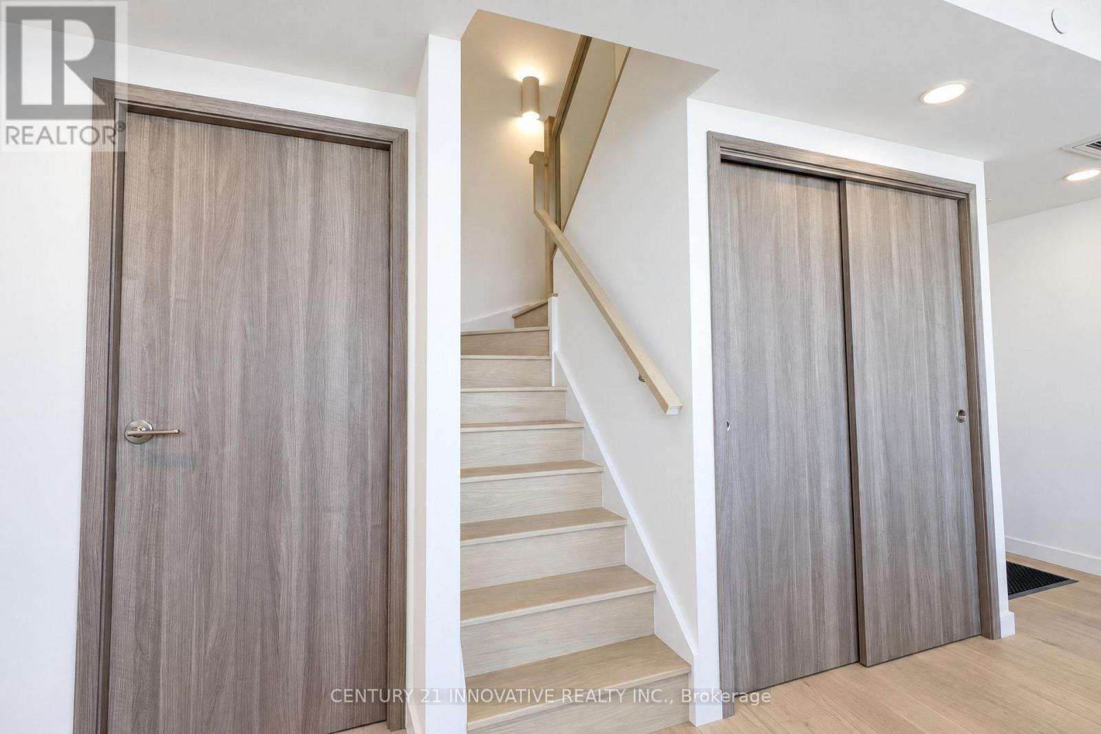 5702 - 1 Concord Cityplace Way, Toronto, Ontario  M5V 0X3 - Photo 15 - C14112038