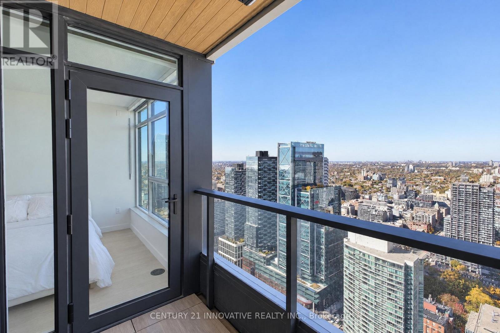 5702 - 1 Concord Cityplace Way, Toronto, Ontario  M5V 0X3 - Photo 22 - C14112038