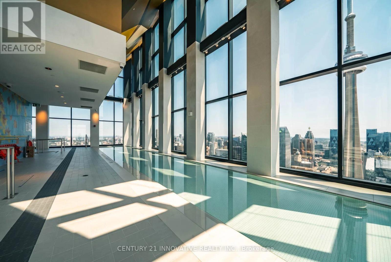 5702 - 1 Concord Cityplace Way, Toronto, Ontario  M5V 0X3 - Photo 39 - C14112038