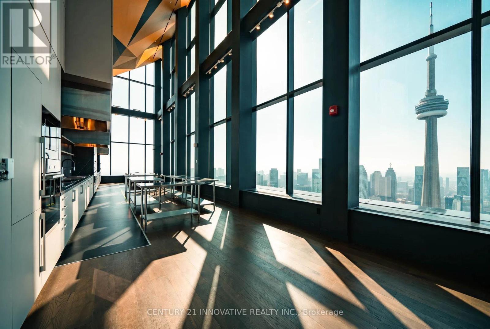 5702 - 1 Concord Cityplace Way, Toronto, Ontario  M5V 0X3 - Photo 44 - C14112038