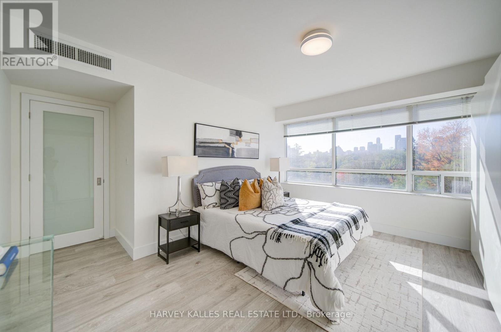 512 - 1818 Bayview Avenue, Toronto, Ontario  M4G 4G6 - Photo 32 - C14112080