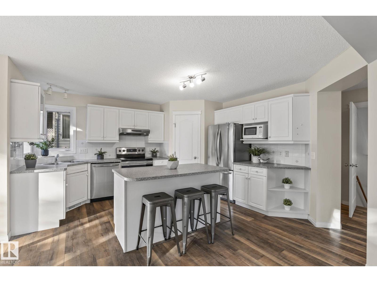 11727 13 Av NW, Edmonton, Alberta  T6J 7G1 - Photo 11 - E4514046