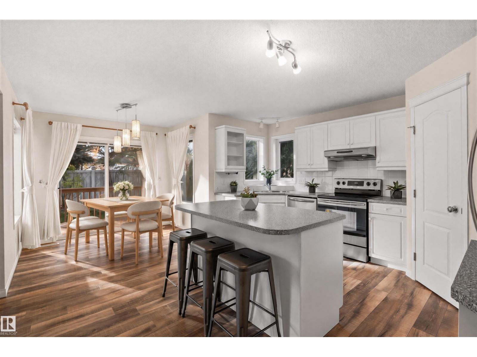 11727 13 Av NW, Edmonton, Alberta  T6J 7G1 - Photo 15 - E4514046