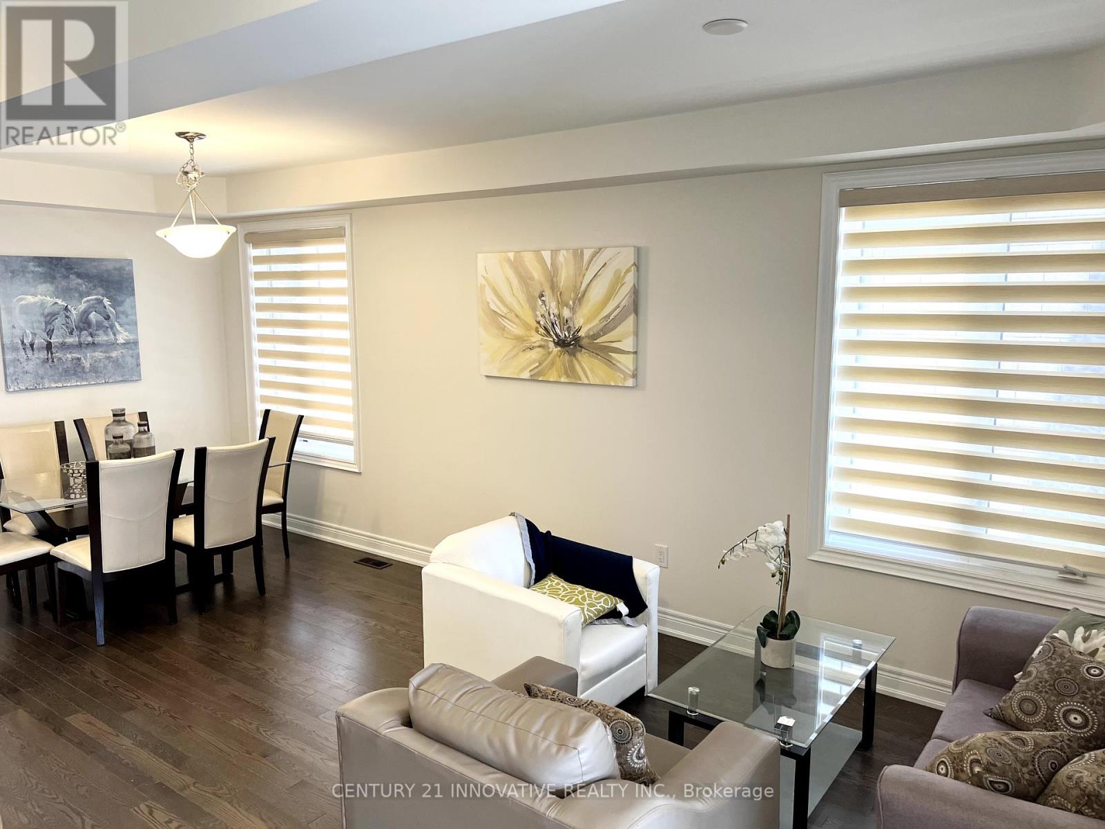 1016 Tigerlily Trail, Pickering, Ontario  L1X 0G6 - Photo 4 - E14111994