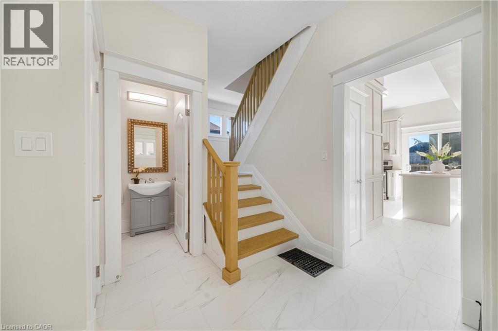 323 Queenston Road, Niagara-On-The-Lake, Ontario  L0S 1J0 - Photo 6 - 40873193