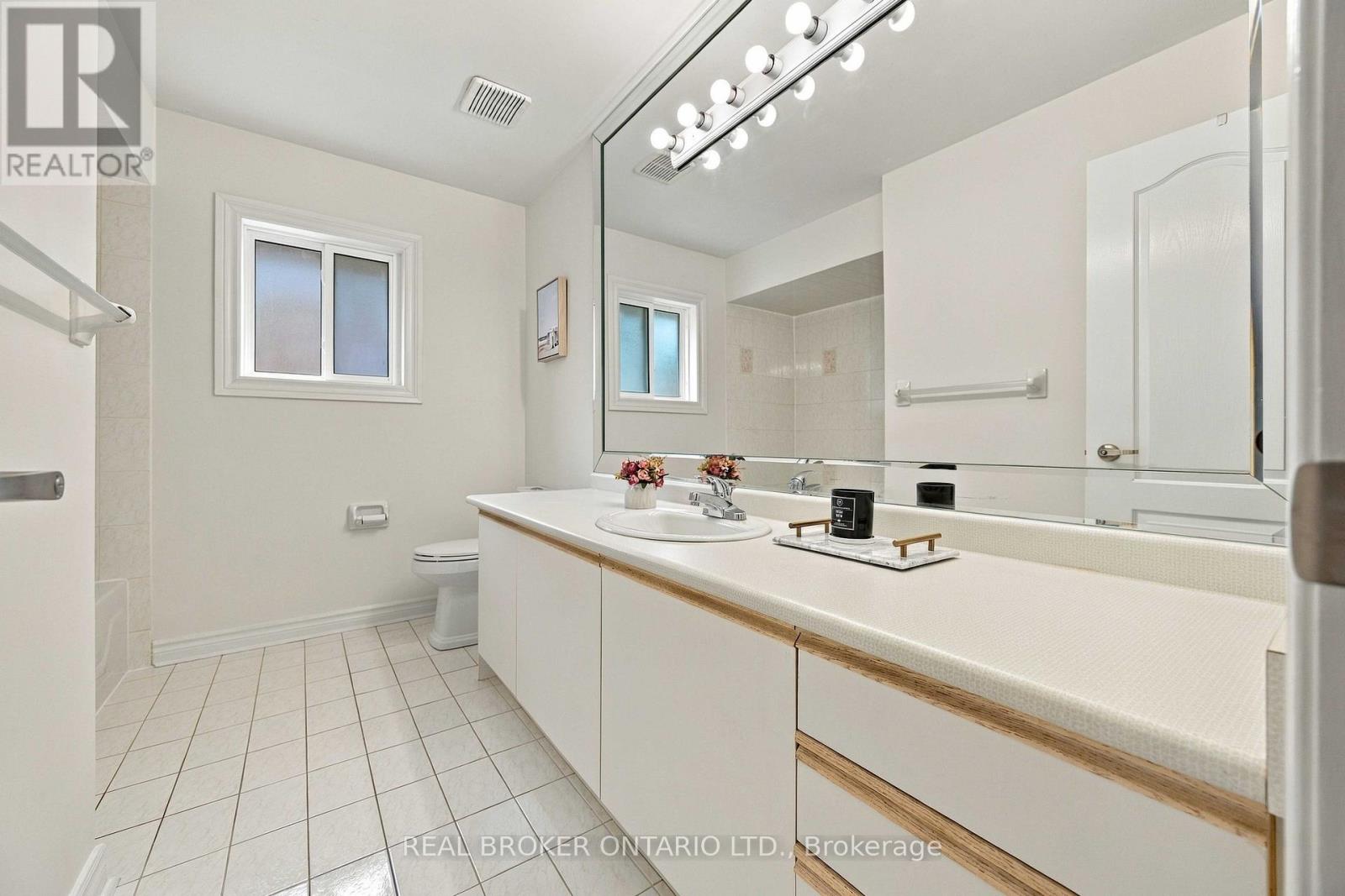 43 Bluebell Drive, Markham, Ontario  L3S 3P7 - Photo 37 - N14112096