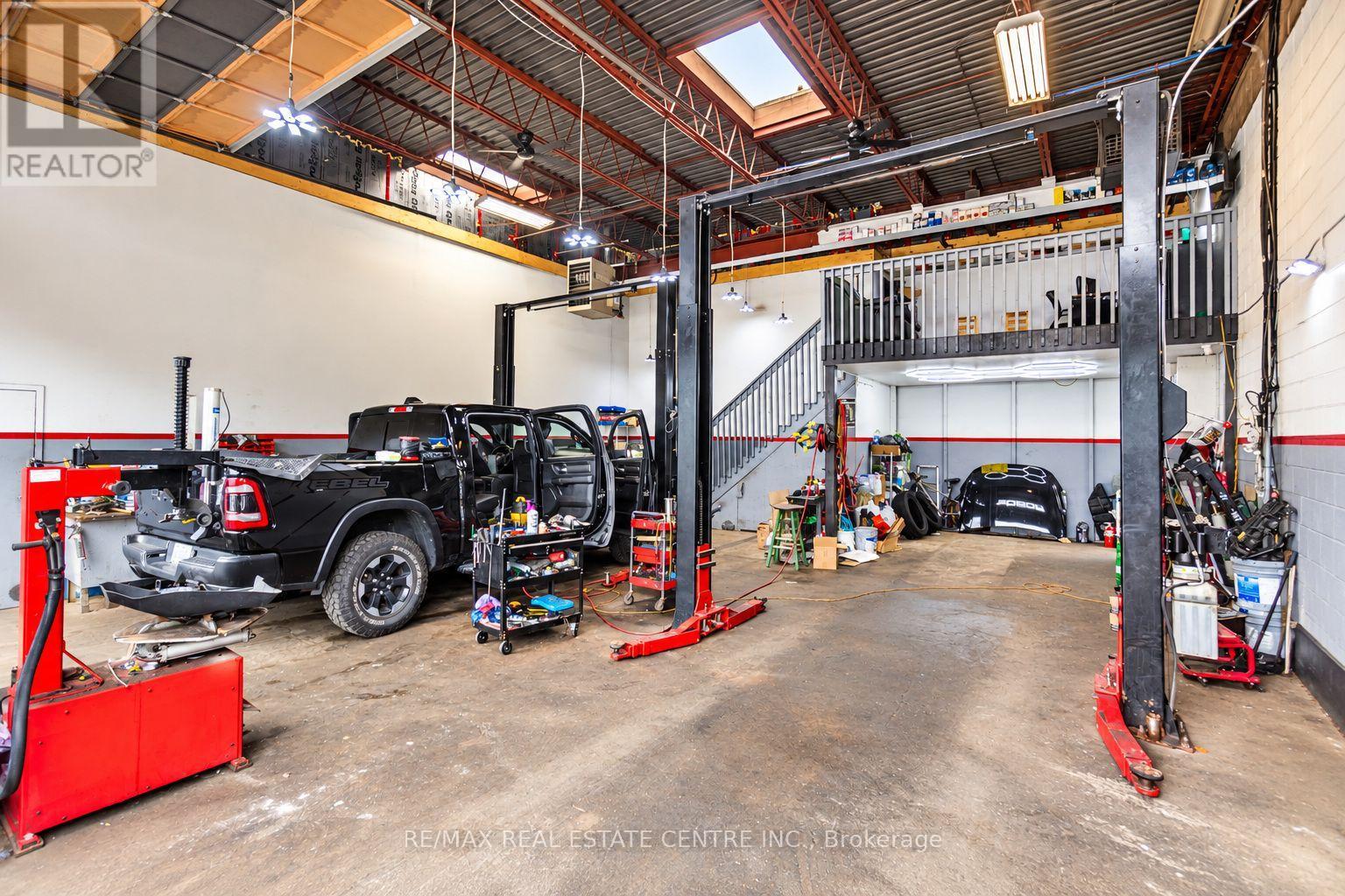 1000 Weston Road, Toronto, Ontario  M6N 3S1 - Photo 15 - W14111882