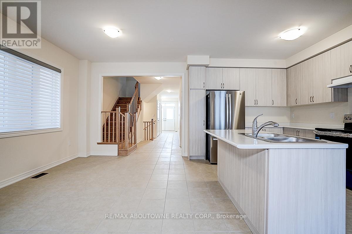 3175 Crystal Drive, Oakville, Ontario  L6M 0W8 - Photo 10 - W14111898