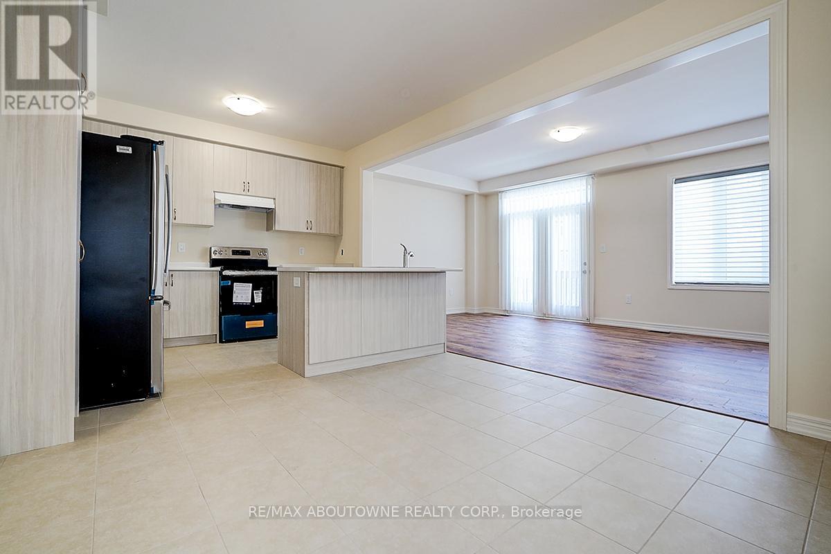 3175 Crystal Drive, Oakville, Ontario  L6M 0W8 - Photo 8 - W14111898