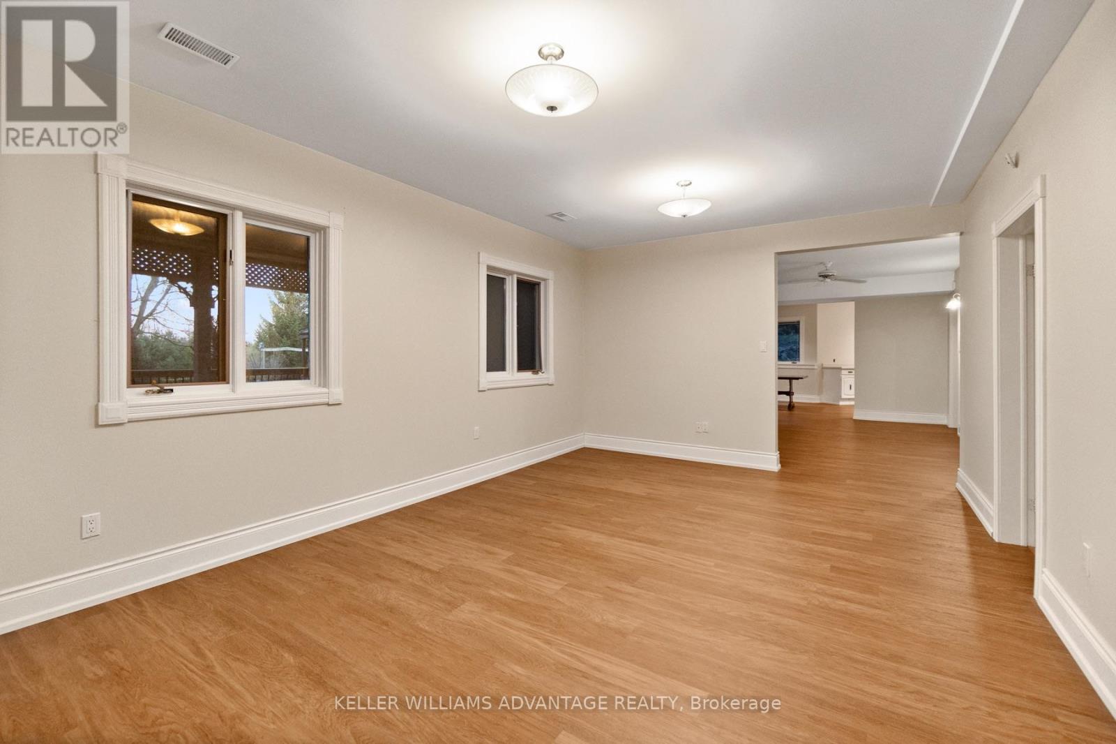 Lower Unit - 3100 30 Side Road, Milton, Ontario  N0B 2K0 - Photo 11 - W14111920
