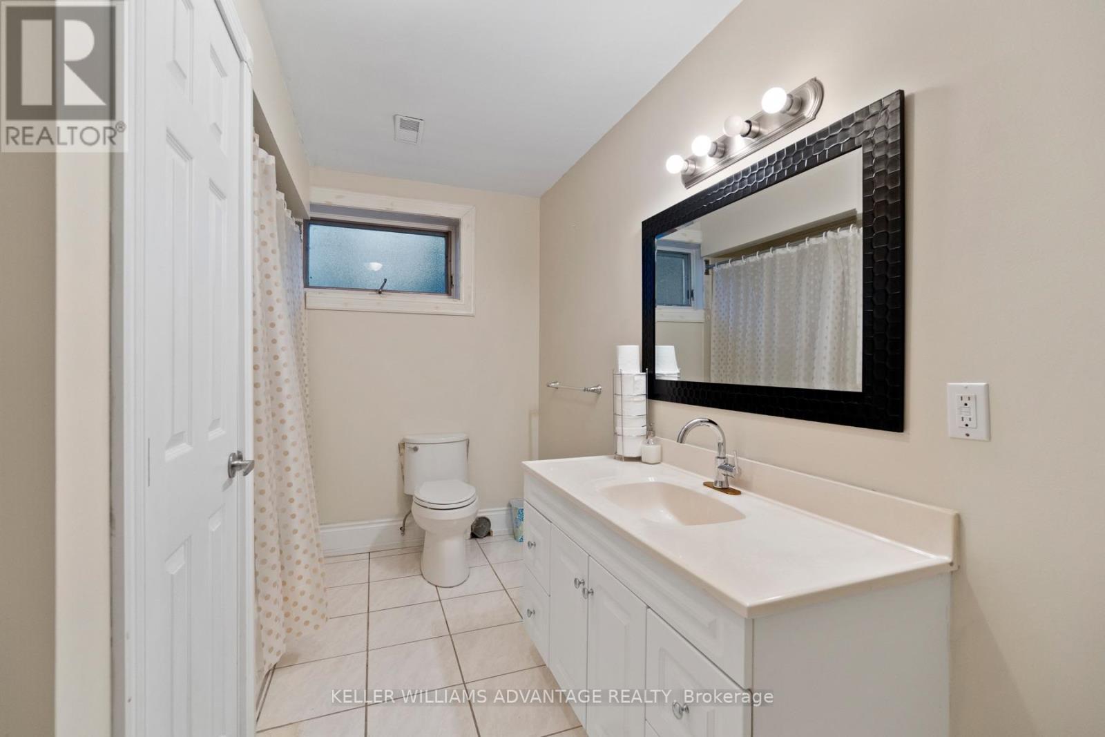 Lower Unit - 3100 30 Side Road, Milton, Ontario  N0B 2K0 - Photo 17 - W14111920