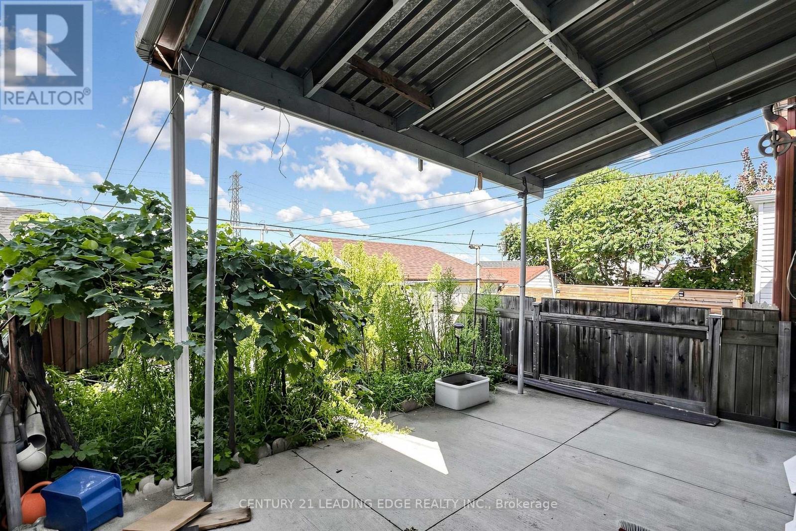 180 Gilbert Avenue, Toronto, Ontario  M6E 4W5 - Photo 31 - W14111942