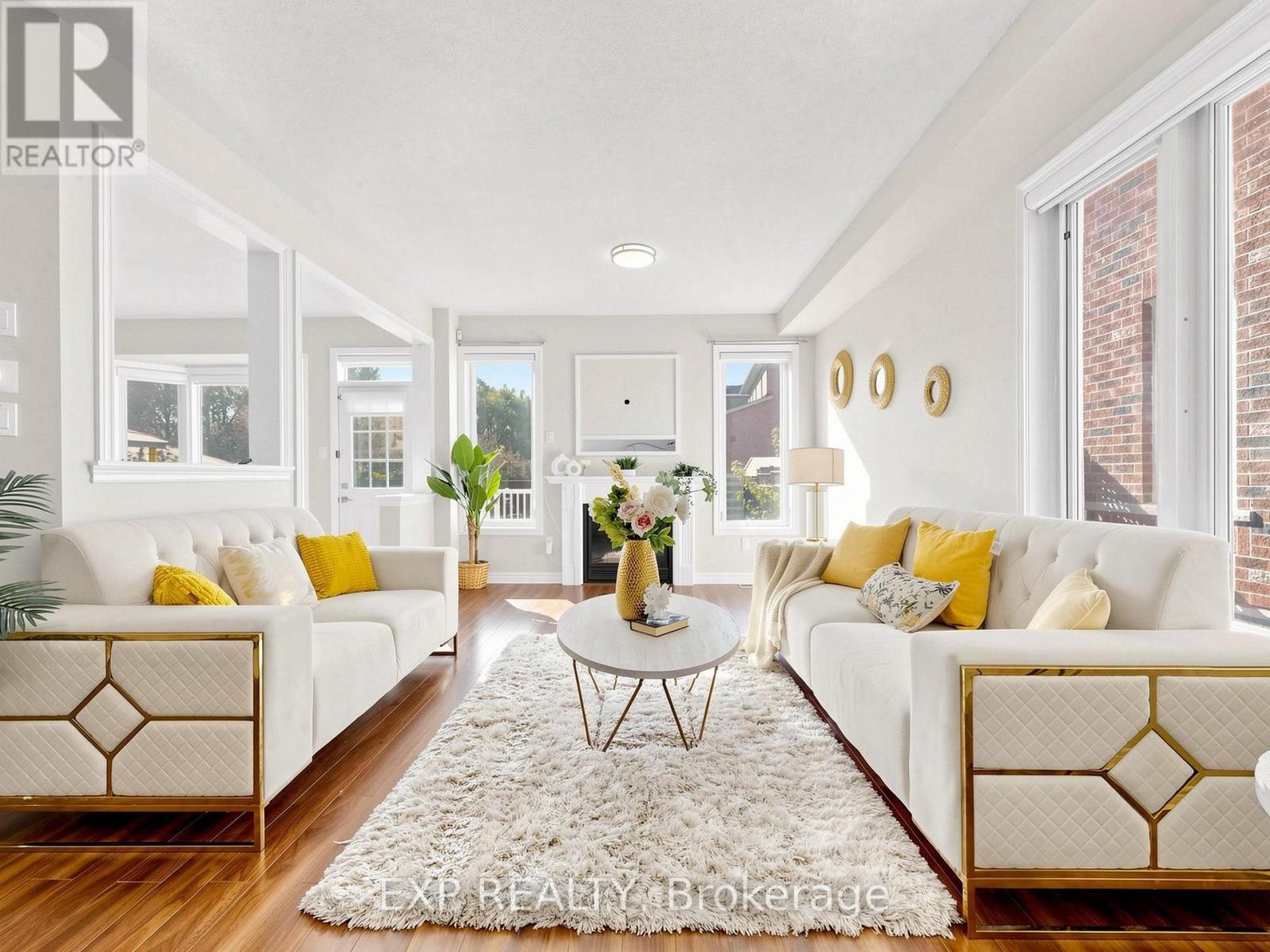 49 Harbourtown Crescent, Brampton, Ontario  L6V 4P6 - Photo 4 - W14111946