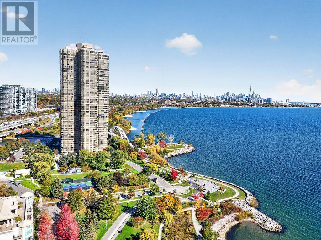 2210 - 1 PALACE PIER COURT, Toronto, Ontario