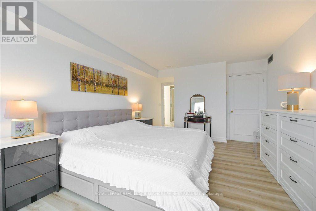 2210 - 1 Palace Pier Court, Toronto, Ontario  M8V 3W9 - Photo 10 - W14111990